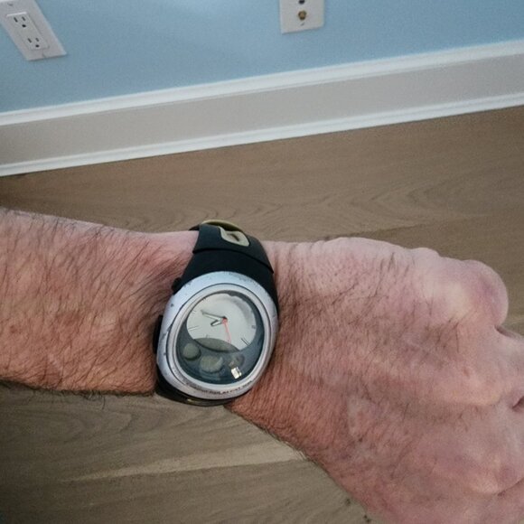 Men's Vintage 90s Nike Triax Watch - Picture 3 of 14